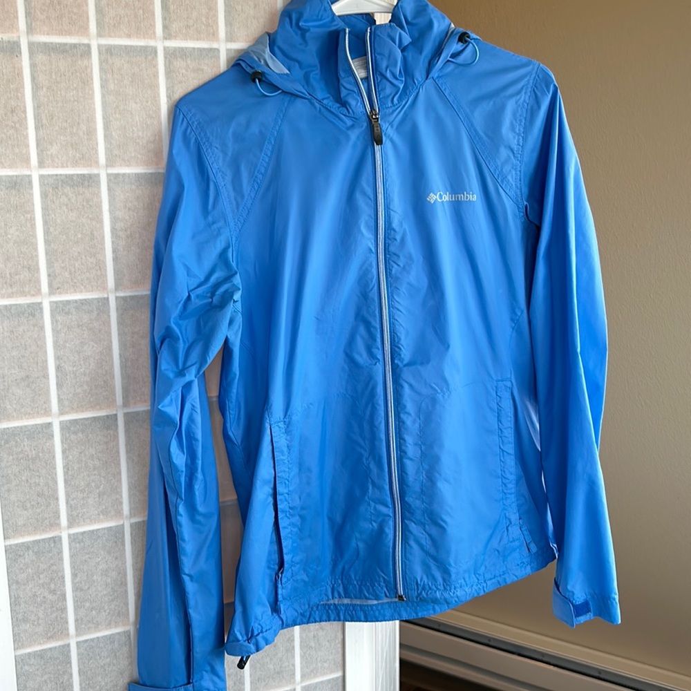 Columbia Rain Jacket Size M